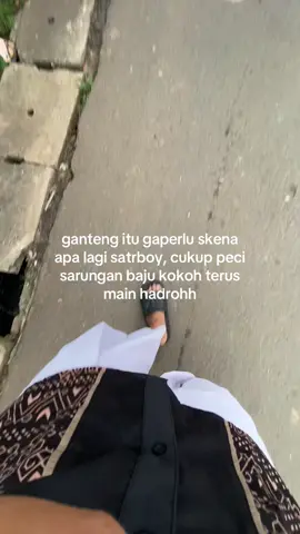 gantengnya pake bangeut😇