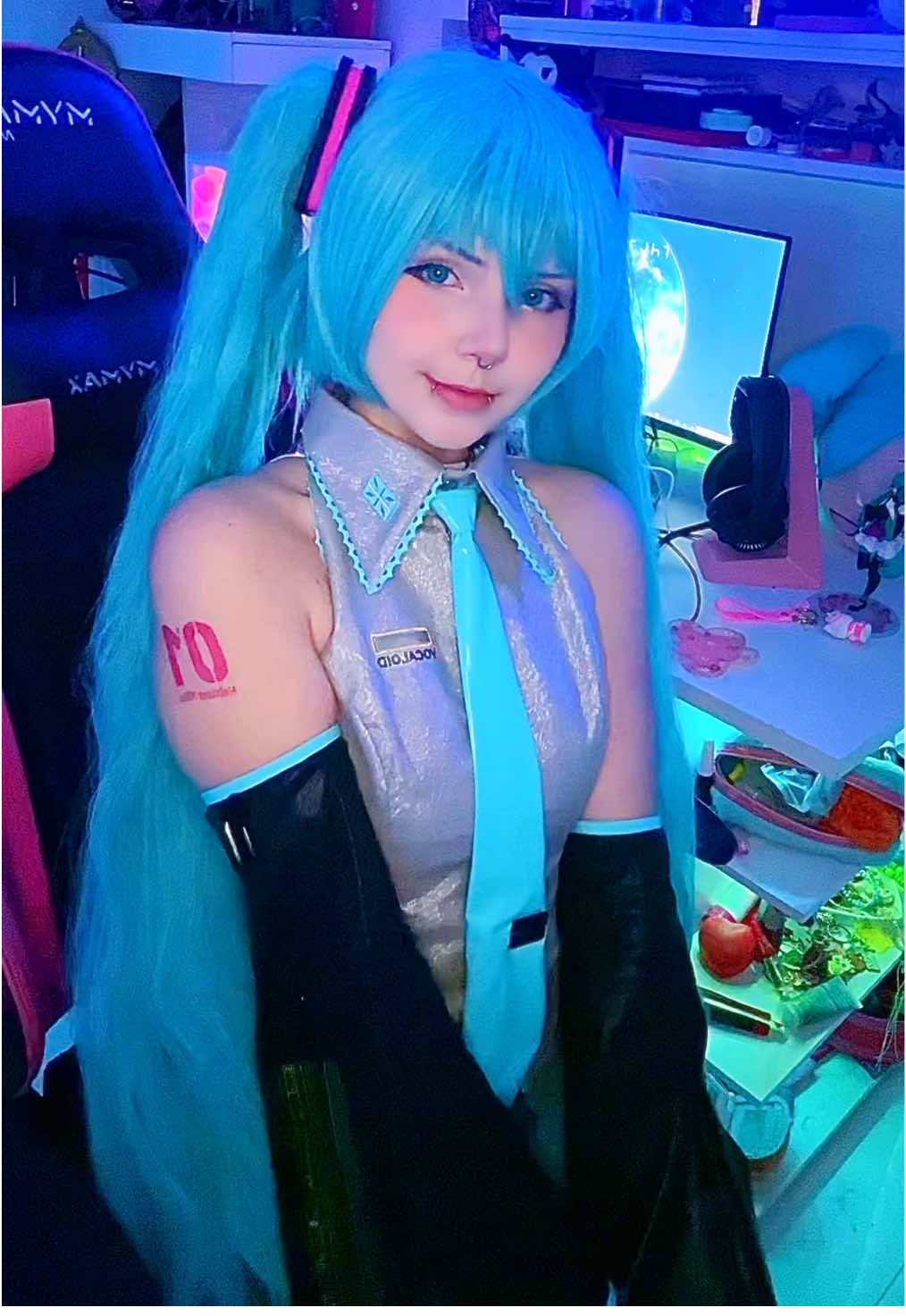 oeoo  #初音ミク #hatsunemiku #Cosplay #コスプレ #cosplaygirl #miku #hatsunemikucosplay #tattoos 