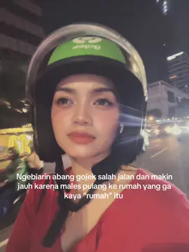 Makin tua makin demen bengong di jalan #xyzbca #fypシ #billieeilish #watch #relatable 