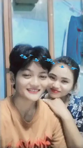#မြင်ပါများပီးချစ်ကျွမ်းဝင်အောင်လို့😘😘😘😘😘 