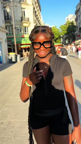 Elle a 17 ans