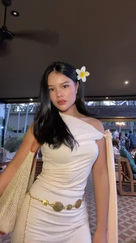Summer outfit 🦋🌺🌸🤍🤎🌼🍁 #summervibes #summergirls #summeroutfits #summeroutfitinspo #outfitinspo 