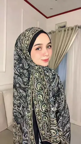pashmina motif yg gabakalan bikin keliaran tua,daaaaaaaan teteh stylish 🤏🏻 #fyp #pashminamotif #tutorialpashmina #pashminaceruty 