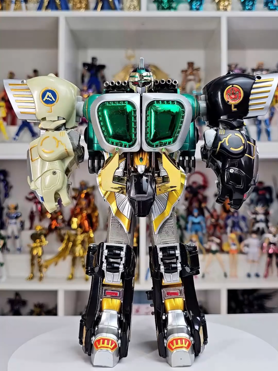 Kongazord Power Rangers Wild Force #powerrangerswildforce #powerrangers #mightmorphinpowerrangers #mmpr #gogopowerrangers #megazord #kongazord 