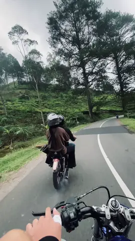 Aku,kamu & rx king 💋🤍🫶🏻#rxkinggarut😎 #rxking135cc #rxkingindonesia #rxkingnusantara #rxkingviral #storyrxking #fypシ゚viral #trending #bucin_story 