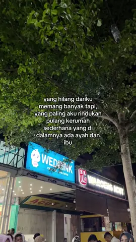 Definisi memeluk diri sendiri🫂#fyp #foryou #katakata #vibes #storywa #viraltiktok #xyzbca 