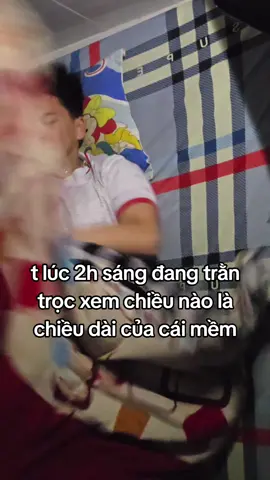 ko che hết chân ko ngủ😡😡