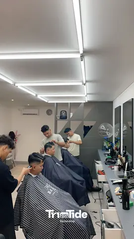 Crafting Your Confident #barbershoptembalang #barbertembalang #trimtide #trimtidebarbershop #barbershopsemarang #undiptembalang #tembalang #semarang #temcy #undipboys #barbersemarang 