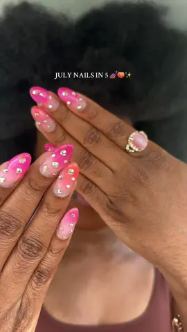 Am I getting better at nail transitions?! 😏 More beautiful, summer Gel X nails by @lavishclawzbyokeria  📍Treasure Coast, Florida #newnails #stuartflorida  #julynails #treasurecoastfl #nailtransition #summernails  #cateyenails #vacationnails #nailtrends #nailinspo #gelxnails 