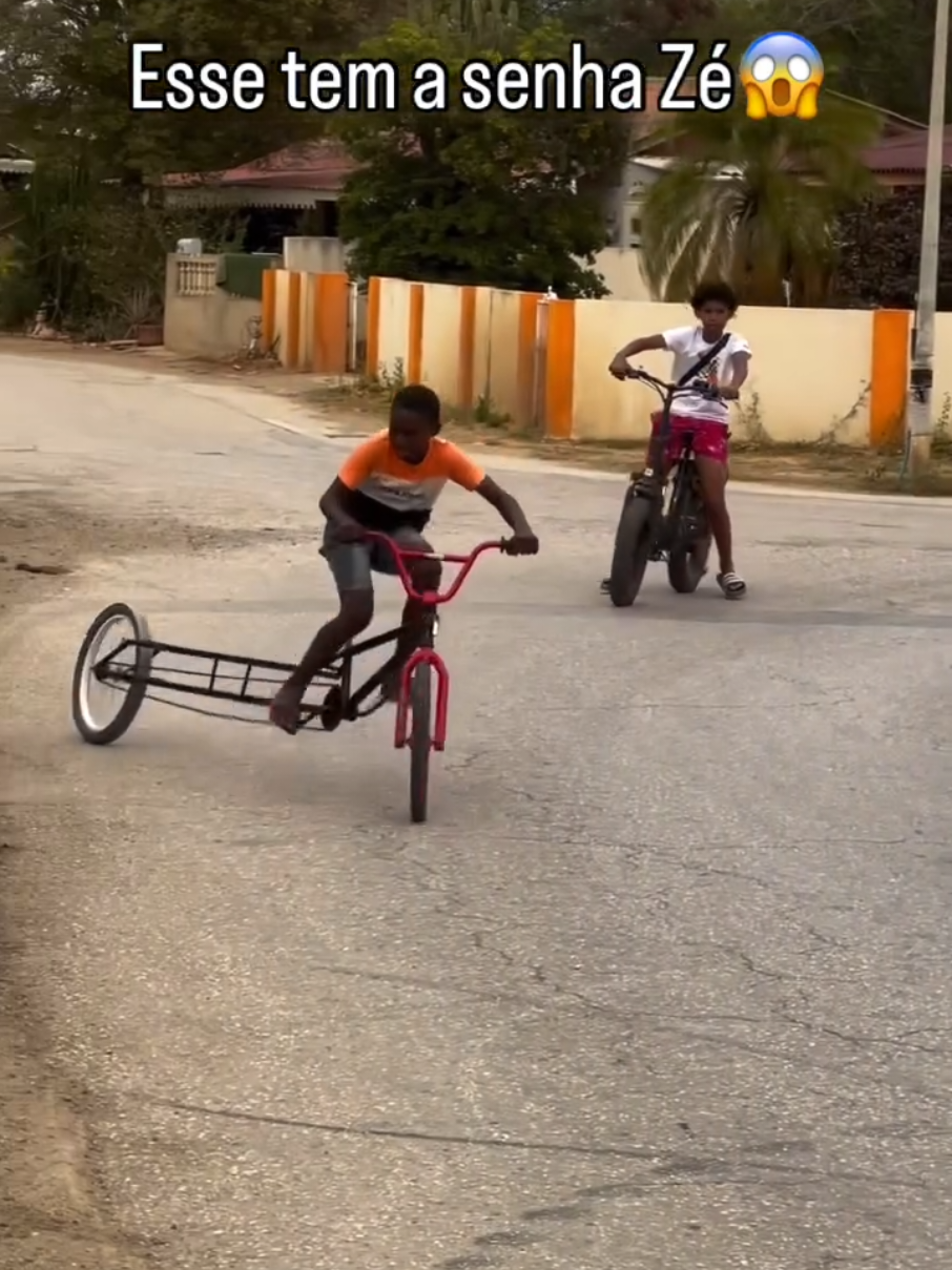 pega esse drift 😎 #bicicleta #drift #jefersonlemes1 