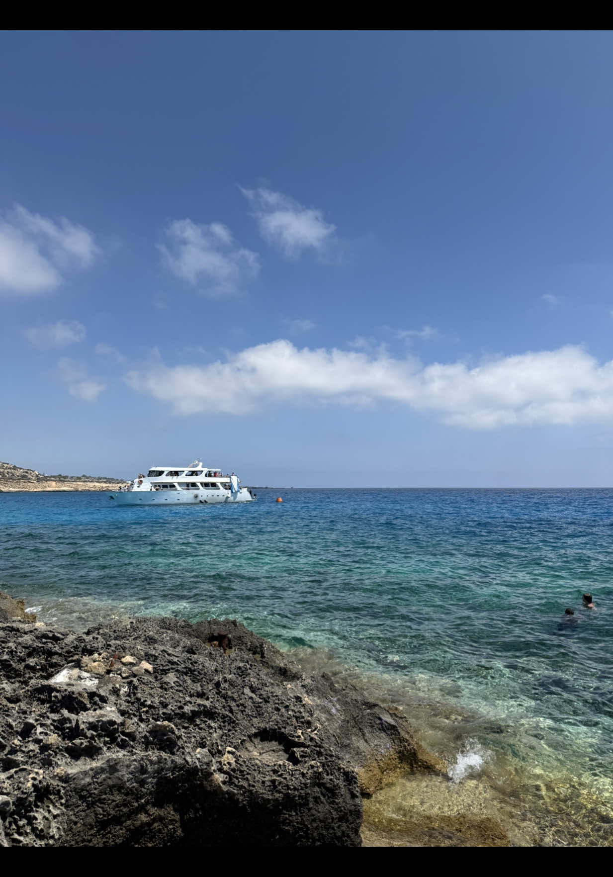 Must visit the Blue Lagoon in Ayia Napa 💦✨⛵️🐠 #europe #eurosummer #cyprus #beach #Summer #bluelagoon 