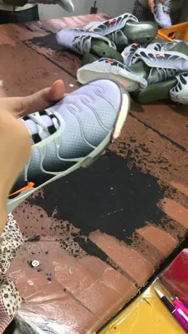 Nike Tn shoe production process #workshop #factorywork #sneakers #fashion #sneakerheadcheck #ordernow #shoefactory #nike #factoryorder #foryoupage❤️❤️ 