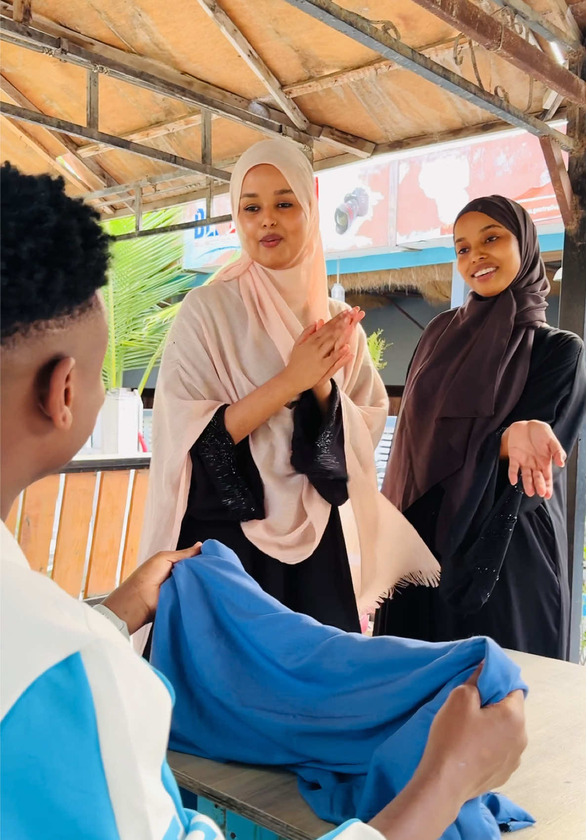 sixir 🤣🤣😂🙆🏾‍♂️#murzal31 @Happyahmedhilwa @Sumya qurux🥤 