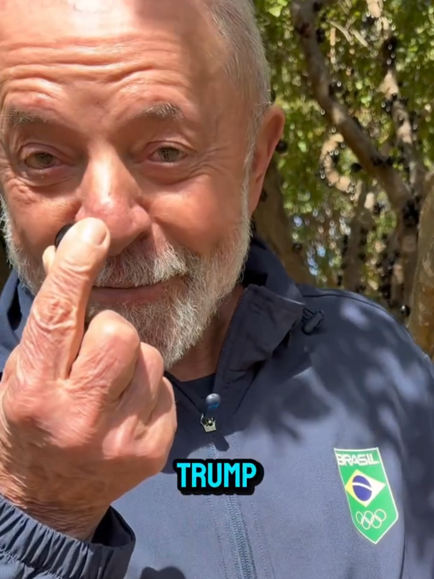 Lula ironiza Trump e diz que quem come jabuticaba ‘não precisa de briga tarifária’ Vídeo foi postado no Instagram de Janja e representa um aceno à diplomacia entre os dois países #donaldtrump #lula #tarifas #taxatrump