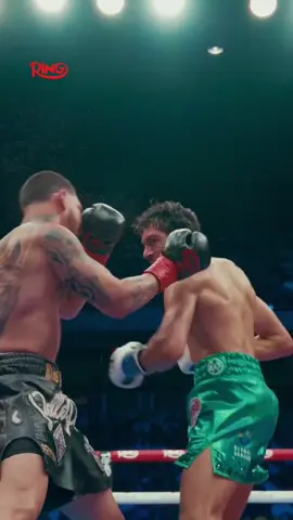 We're still in awe of Hamzah Sheeraz's knockout of Edgar Berlanga 🤯