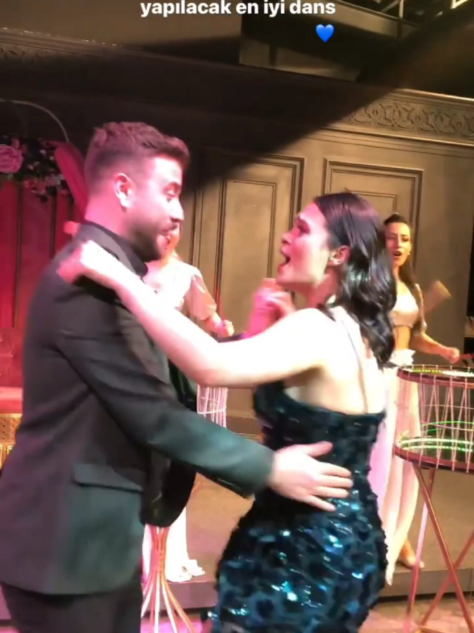 Yeni kına dansı akımı bu olmalı. #kına  #dans #dance #düğün #salsa #akım 