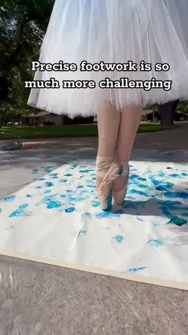 You really can’t hide anything 🩰 #ballet #dancer #pointeshoes 