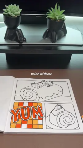 One color challenge… 🧡 ORANGE it is! #colorwithme #colortherapy #coloring #ohuhumarkers #colortok 