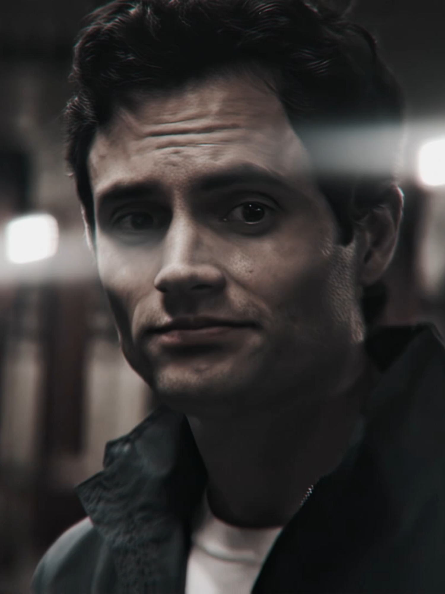 Paparazzi | #joegoldberg #pennbadgley #you #season1 #originalcontent #aftereffectsedits @mara_aep
