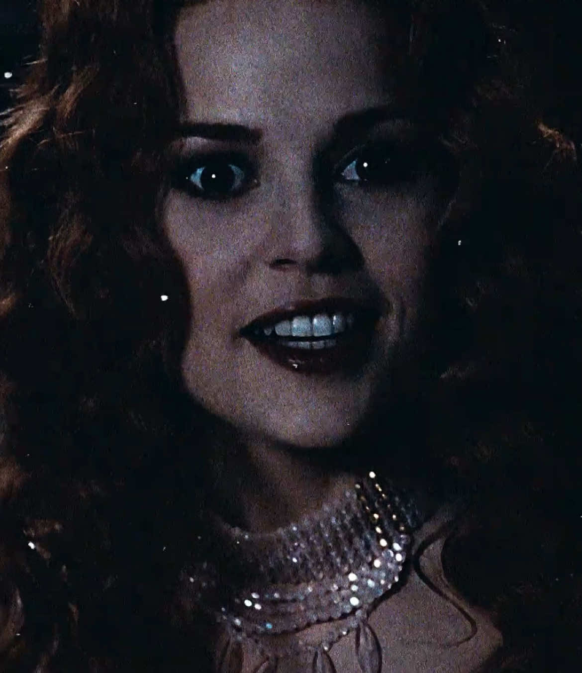 back with the best bride || sdt ~ @ζιάρα 🎀 || #aleera #aleeraedit #vanhelsing #edit #aftereffects #viral || audio ~ @otisaep // coloring and few presets ~ @𝐦𝐚𝐱 ★ 