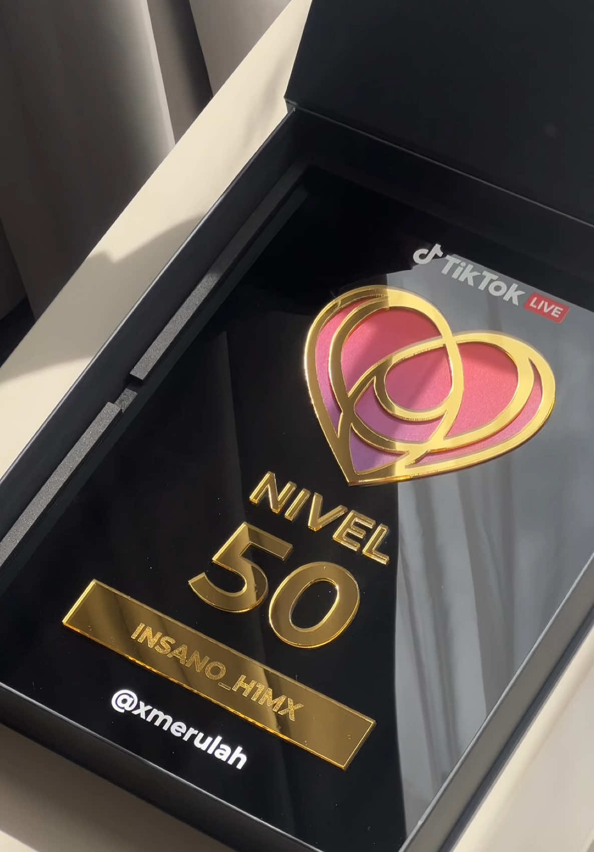 LOOK AT THIS 🤩 Cuadros Nivel de Miembro 50 ✨ si te gustaría uno! Escríbeme o comenta este video✨. #fyp #fypシ゚viral #tiktoklive #cuadro #placa #foryo #foryoupage❤️❤️ #parat #paratii #vira #viraltiktok 