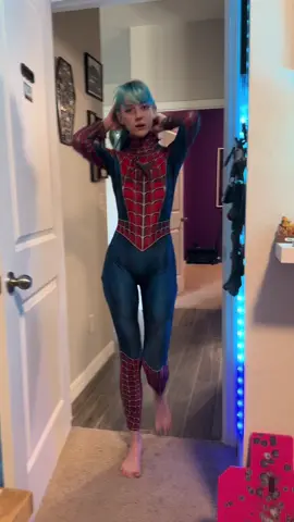 I just needed a lil help, is that too much to ask for??? #marvel #spiderman #cosplay #costume #funny #marriedlife #marvelstudios #fyp #wife #pretty #humor 