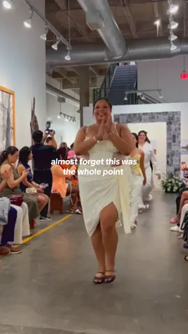 god is good #curve #curvemodel #model #weddin #fashionrunway #weddingmodel #runwaymodel #runwayready #life #happy #happylife 