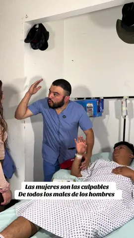 Doctor paciente clínica humor #humor #chapinesenusa🇬🇹💙🇺🇸 #latinosenusa #migranteslatinos🇺🇲🇺🇲 #migrantes_latinos #latinos #humorlatino #mexico🇲🇽 #guatemala🇬🇹 