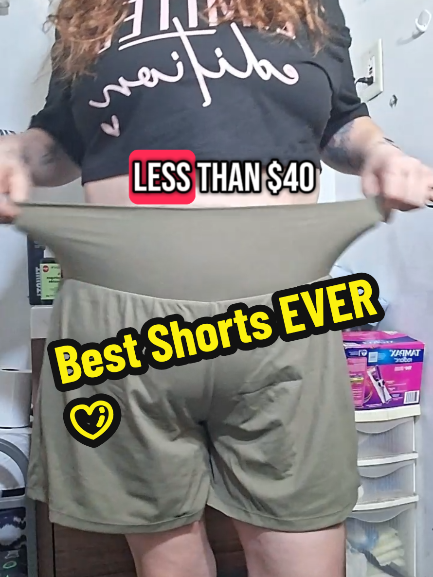 I want these in every color available! they are the softest and most comfy shorts! I love that they have the biker shorts built in. so you have flare, but feel secure in them. click the link to grab your set today! before the sale runs out! #halara #activeinhalara #Summer #Dealsforyoudays @Halara_official 