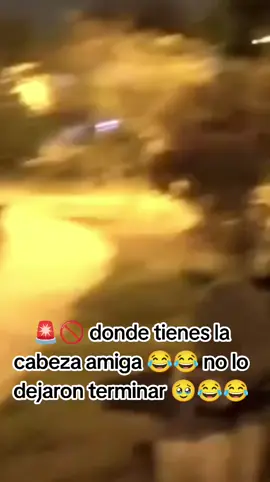 dónde tienes la cabeza amiga no lo dejaron que termine de enviar saludos 😄😄😅🎤🎤🎤#lacabeza #risastiktok #humortiktok 