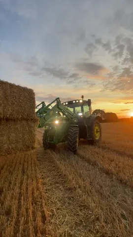 Une soirée bretonne 🌅🌅#sunsets #agriculture 