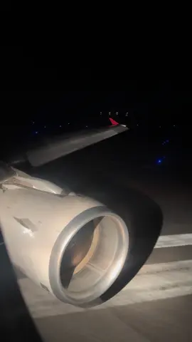 #assento2A #seat2A #AirbusA320 #A320 #decolagem #takeoff #motor #engine #enginesound #somdosmotores #airplane #avião #FloripaAirport #Floripa 