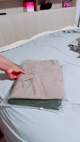 Paquete de 4 pantalones 👖 para hombres de diferentes colores 👌👌👌