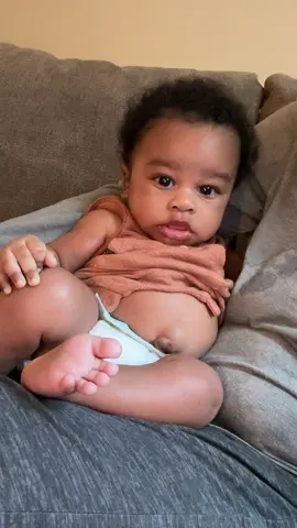 My son belly button is big 😩 #fyp #contentcreator #viral 