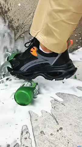 These sneakers are completely safe in any work environment. They are steel toe and have pierce resistant insoles. #shoes #steeltoe #steeltoeshoes #safetyshoes #workboots #tiktokmademebuyit #TikTokShop