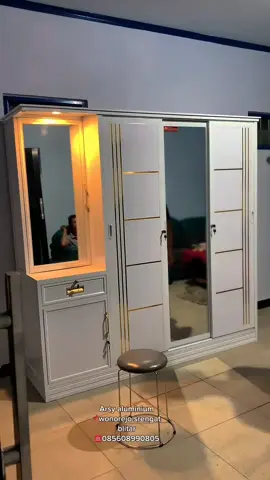 almari aluminium acp 😍 ukuran 200x200x55 monggo juragan info pemesanan  bisa lngsung japri mawon 😍✔️ #fypシ #fypシ゚viral #almarialuminium #srengat_blitar_jatim #blitar24jam #sorotan #lemarialuminiumacp 