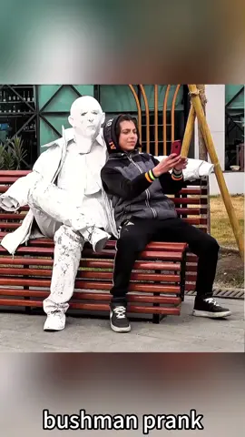 Bushman prank #funny #tiktok #fyp #😂😂😂 #😄😄😄 #happy #funnyvideos #Tiktok #prank #bushman 