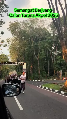 Repost from: @FENN_Fenni #fyp #fypシ゚viral🖤tiktok #fyppppppppppppppppppppppp #catar #catarakpol #catarakpolakmil #catarakpol2025 #akademikepolisian #akpol #fypviral #fypシ゚viral🖤tiktok 