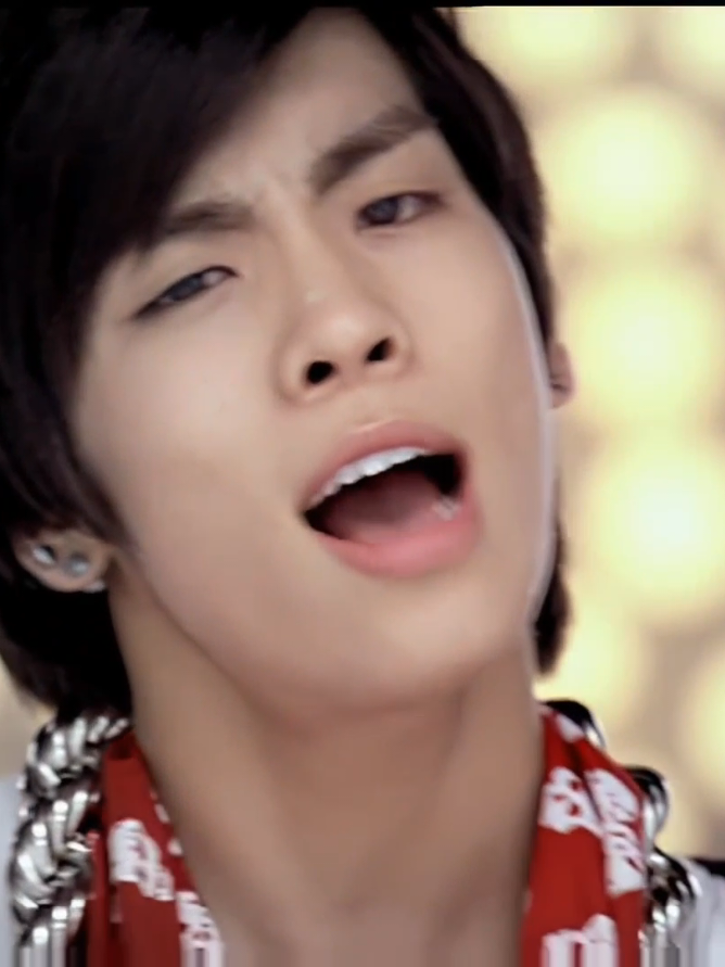 Shinee - Replay #샤이니 #shinee #shawol #replay #2gen #kpop #foryoupage 