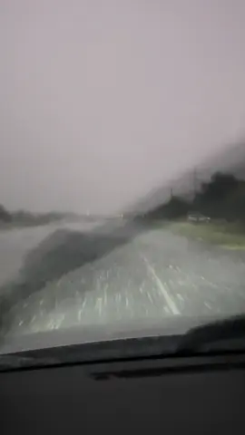 #cerralvo #fyp #lluvia #carretera #toyota #corolla #tormenta #mexico #nl #nuevoleon #relampagos #noche #envivo 
