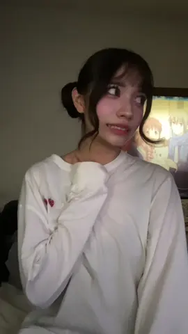 I have scratches on my face and I need them to heal so I can cosplay again