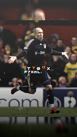 bored of always being cool 😷🤙 #presetalightmotion #footballedit #footballtiktok #bayernmunich #robben #fypシ 