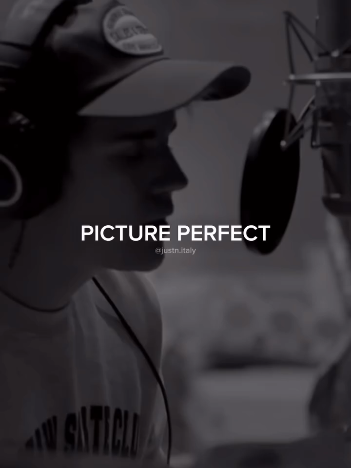 51_Intentions - Justin Bieber 🤍 @justn.italy---#justin #bieber #jb #justinbieber #belieber #music #lyrics #videos #trending
