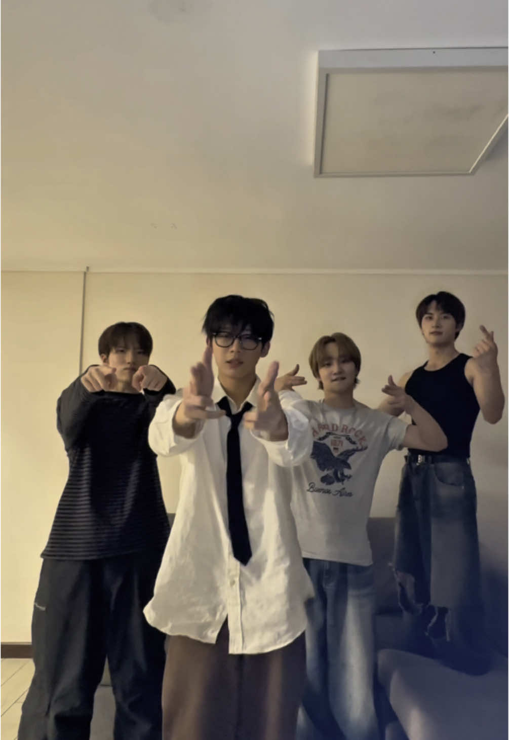 Bang🔫💥 #NTX #엔티엑스 #HYEONGJIN #형진 #CHANGHUN #창훈 #HOJUN #호준 #EUNHO #은호