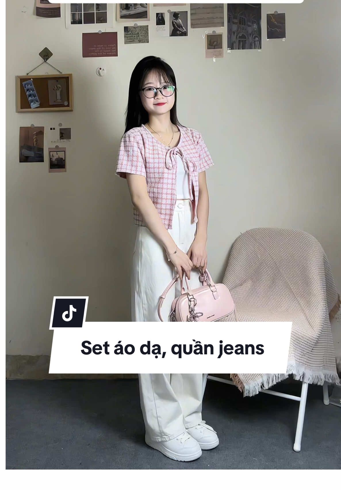 Tui mặc áo size S nhen #betrangm47 #setaoda #jeantrang #sizexs #outfitidea 