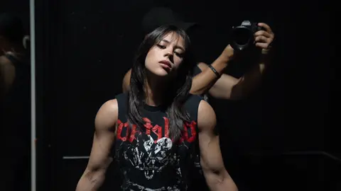 I need to cut all my shirts like this #breathedivinity #fypシ 