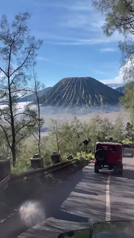 🏔️ #malang #bromo #bromotenggersemeru #bromotrip #fyp 