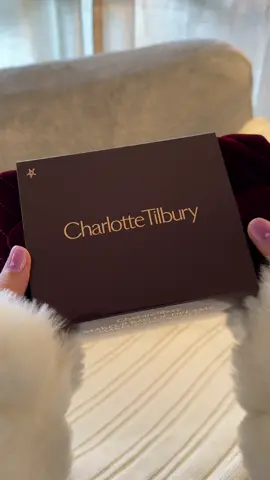 The Prettiest Makeup Bag ✨ Obsessed with my new @Charlotte Tilbury Makeup Bag of dreams ⭐️💫 It’s so luxe and fits everything I need, this one’s the large size, but it’s also available in medium and small! Use my code shaiiSMMK2 for 15% off your first order at charlottetilbury.com 💖 #CharlotteTilbury #makeupbag #makeuptiktok #charlottetilburybeautystars #makeupbaggoals #beautymusthaves 