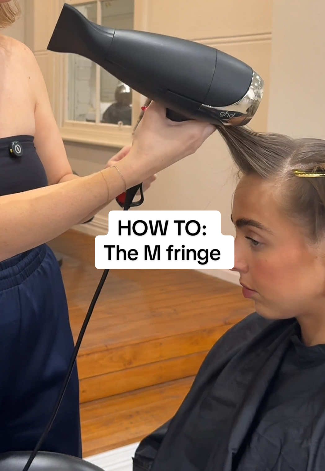 The M fringe!!! Saved this for your next blowout xx Using @ghd Australia and New Zealand ceramic round brush size 2 & Helios hairdryer  #fringe #fringetutorial #bangstutorial #sweepingbangs #sabrinabangs #hairstylist #perthhairstylist #hairtrends #hairtips #healthyhairtips #bouncylayers #haireducator 