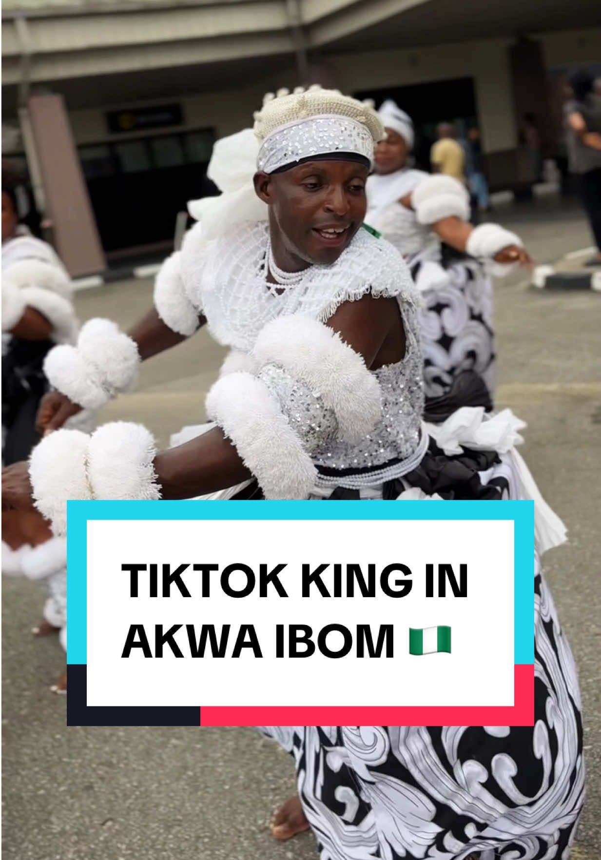 Hello kingdom Family 🔱👑 Had so much fun GOING back to my MOTHER land (Akwa Ibom)🇳🇬 .. I didn’t expect this much love and appreciation.. the love is MASSIVE 💯  @BurnaBoy of 🇬🇧🇬🇧🇬🇧🇬🇧  @DJ VidoUK 